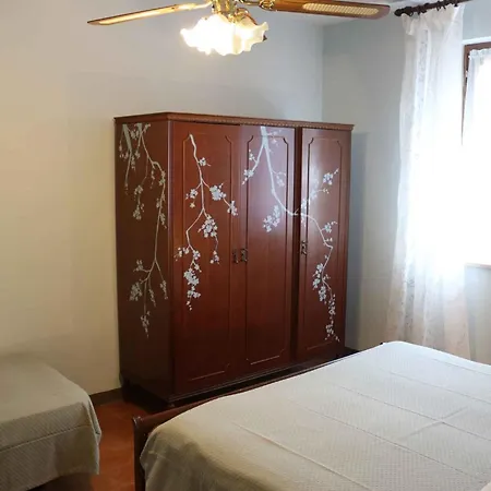 With Pool In Lazise-gardasee 57800 Appartamento *